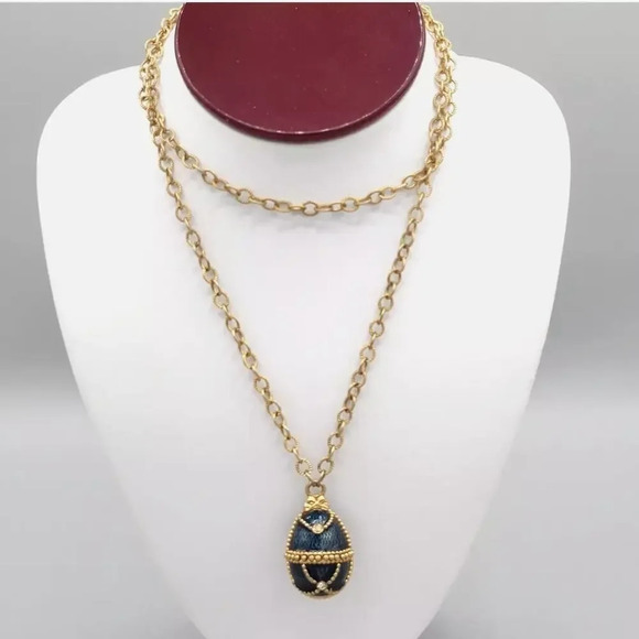 Womens Gold Tone Metal Round Link Chain Green Egg Shape Pendant Necklace 28 in - Picture 2 of 3